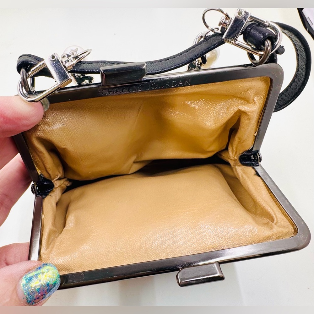 Charles Jourdan Paris Black Leather Mini Top-Handle Bag W/Pearl & Silver Chain - Picture 4 of 6